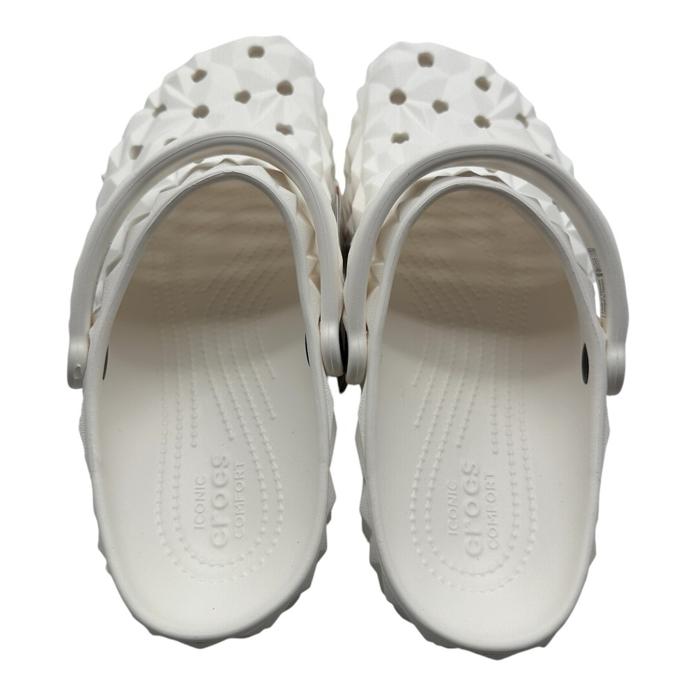 Crocs Classic Geometric Clogs Mens 10‎ Womens 12 White Slides Sandals 209563-100 - Picture 9 of 9